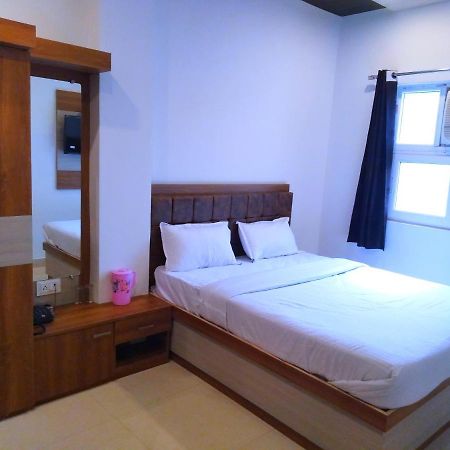 Rudraksha Guest House Varanasi Luaran gambar