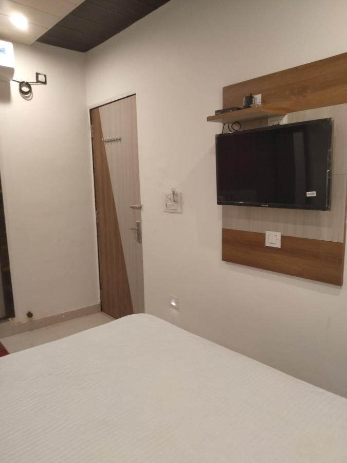 Rudraksha Guest House Varanasi Luaran gambar